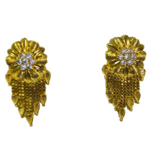 Radiant floral motif elegant earrings