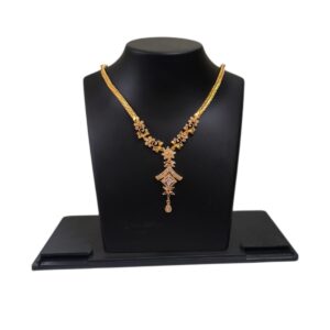 Traditional Artistry Sparkling White Stones Gold Necklace